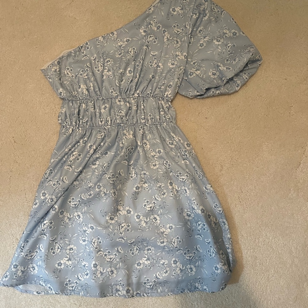 New altar’d state one sleeve dress